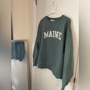 Maine crew neck sweatshirt